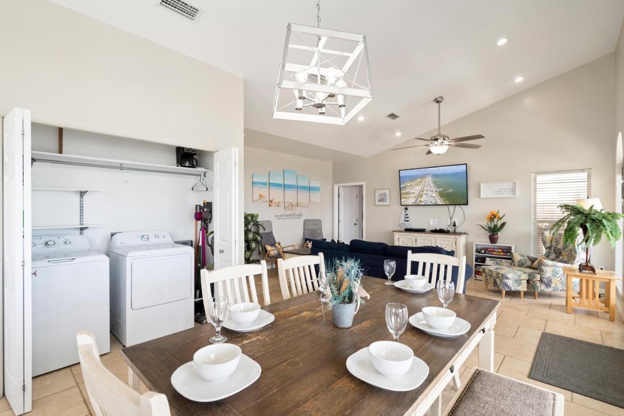 Marisol - Pet Friendly And Gulf Front! Enjoy The Large Deck With Amazing Views! Home ดอฟินไอแลนด์ ภายนอก รูปภาพ